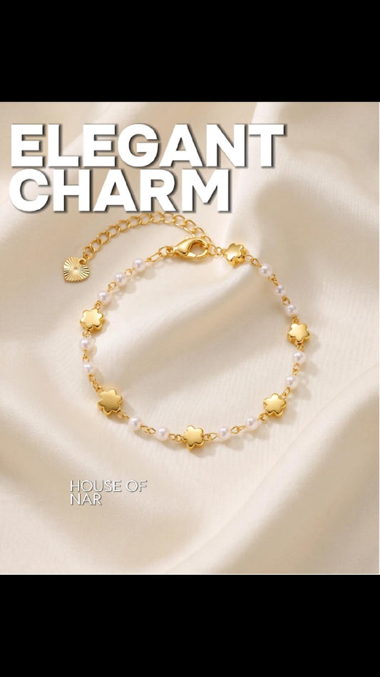 Luna Pearl Bloom Bracelet