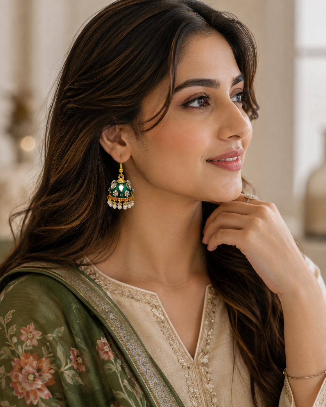 Noor-e-Mehfil Jhumka – Emerald Meenakari & Pearl Drop