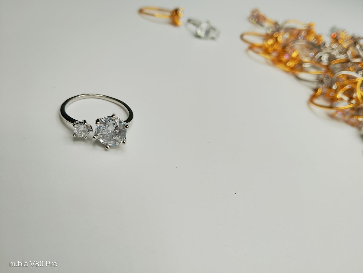 Lumière Duo Zircon Ring
