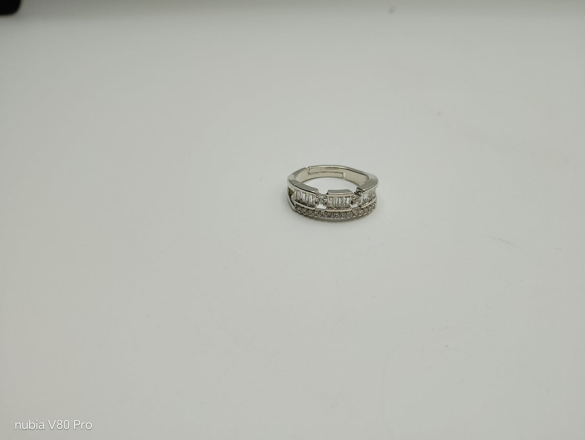 Lunelle Baguette Zircon Ring