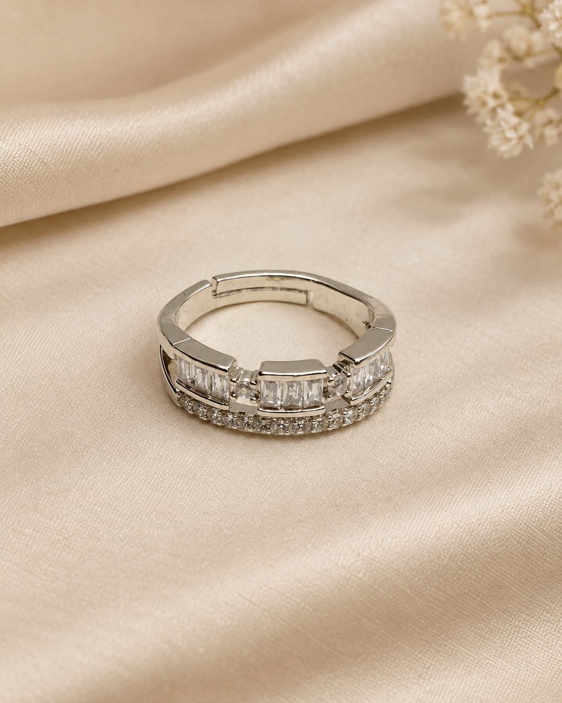 Lunelle Baguette Zircon Ring