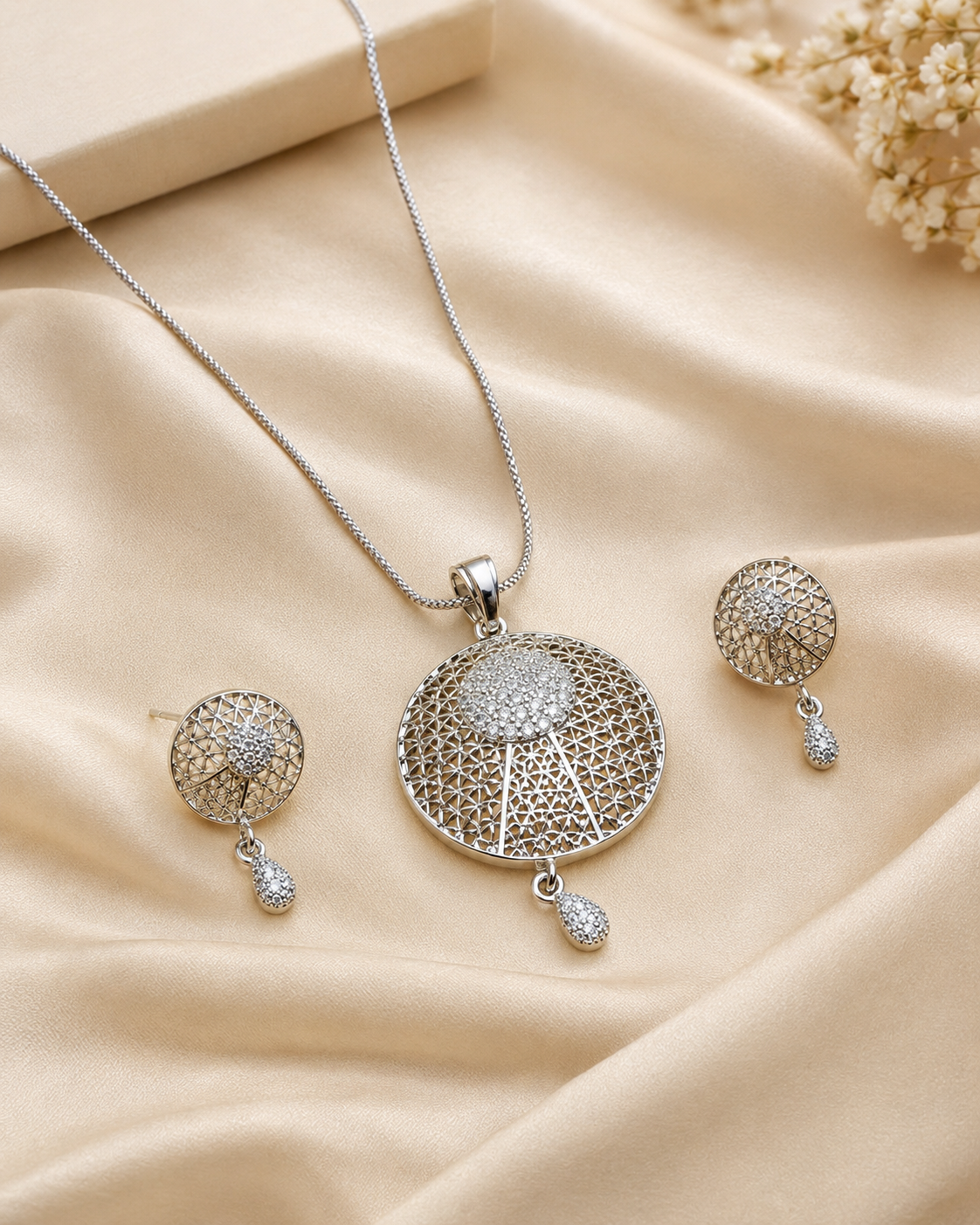 Noor Filigree Set