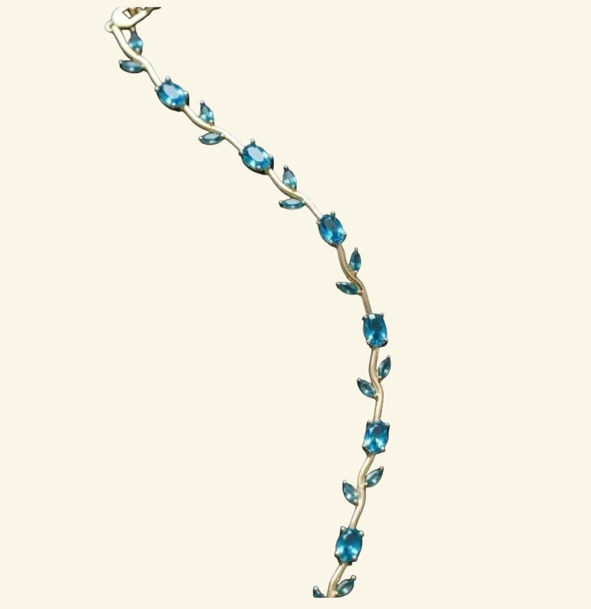 Tulip Bracelet